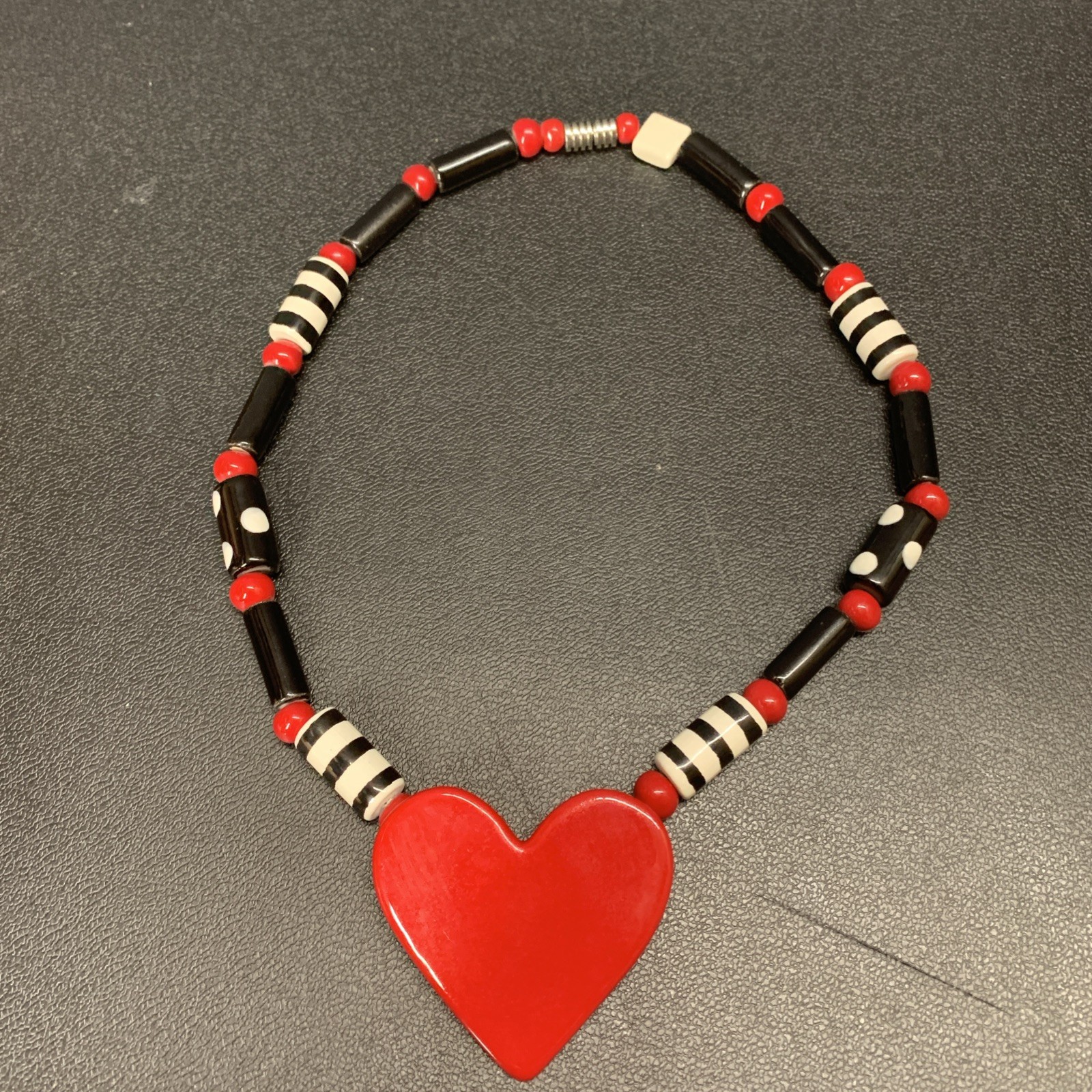 Vintage Flying Colors Ceramic Heart Necklace Red Black White Bead Pop Art 80s