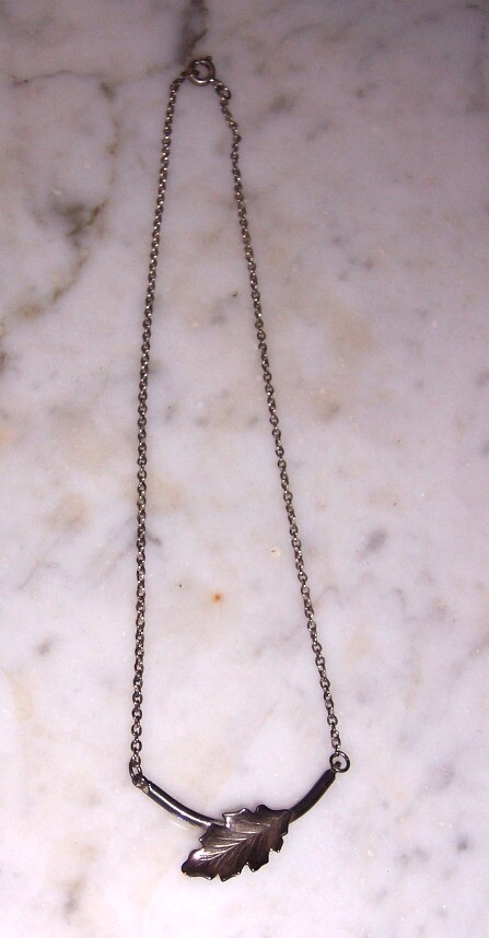 Dainty Silver Color Necklace w/ Bar & Leaf – 14-3/4″ chain – No mark #N320