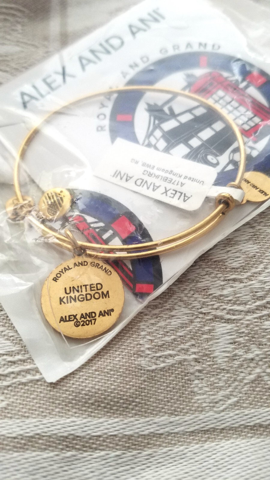 Alex & Ani United Kingdom Bangle Bracelet Royal And Grand New Gold Tone