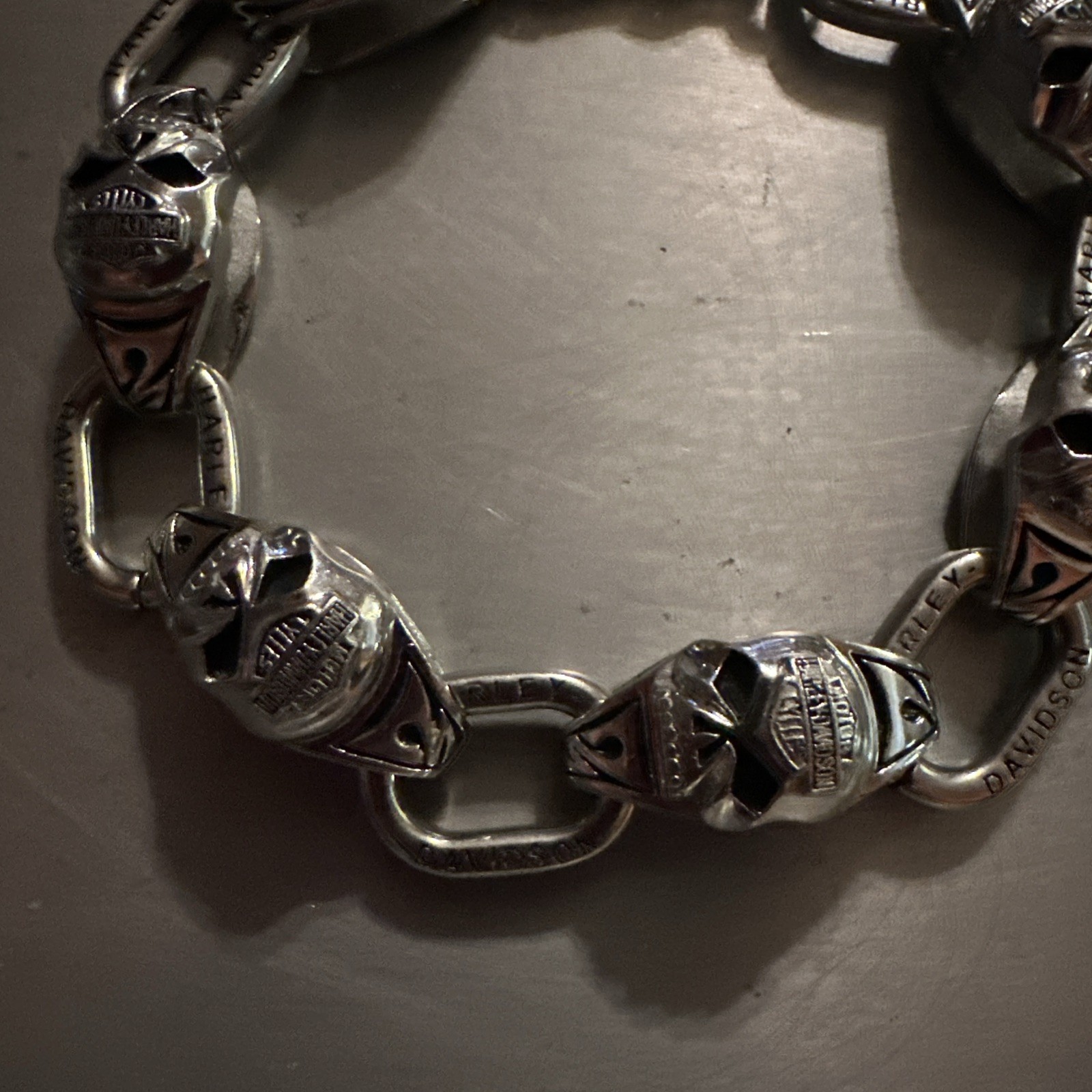 Men’s Harley-Davidson Willie G Skull MOD B&S Logo Link Bracelet Stainless 9.5 In