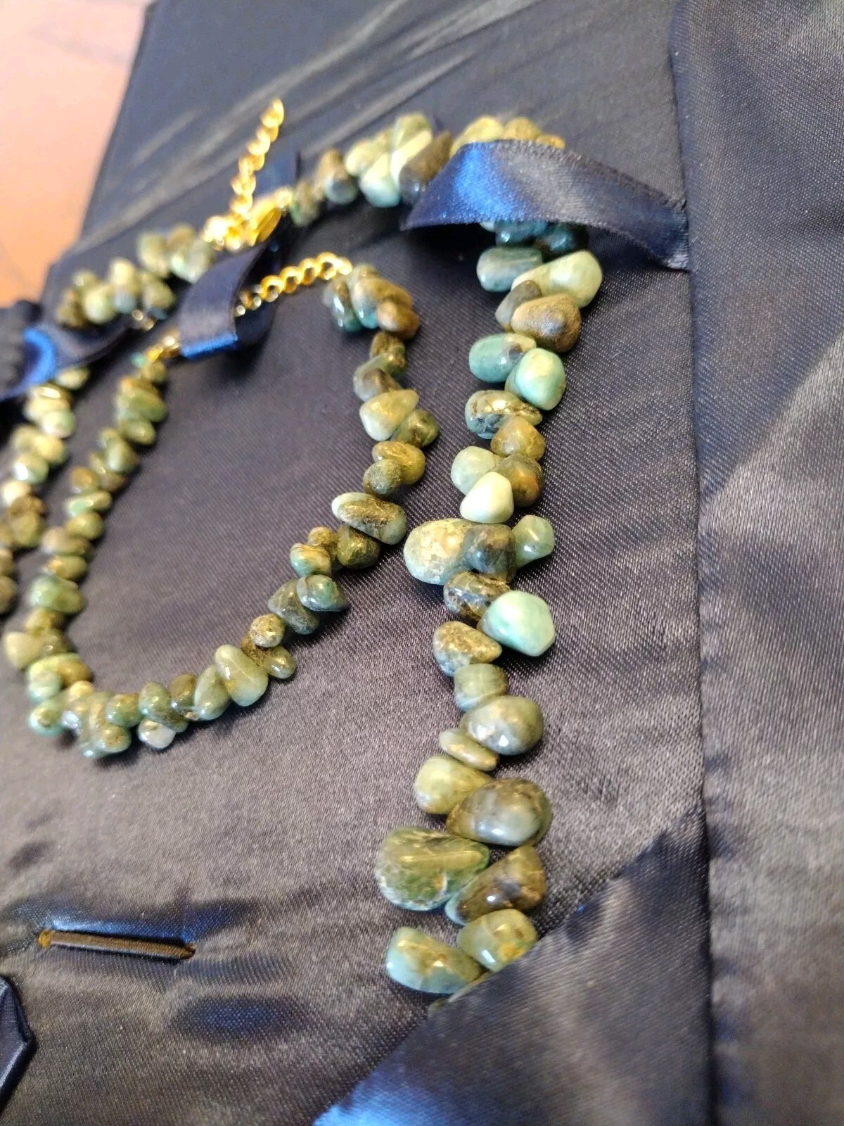 Stauer Cayman Emerald 18″ Necklace Bracelet & Earring Set With Original Case