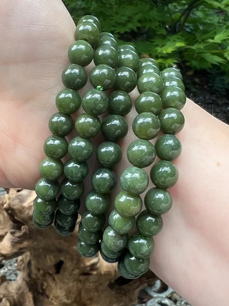 8mm Nephrite Jade Crystal Beaded Bracelet Healing Crystal Reiki Gift Unisex