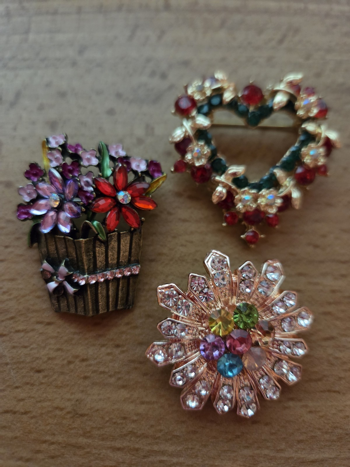 Beautiful Multicolor Flower Floral Heart Brooch Pin Lot CA USA P1-7