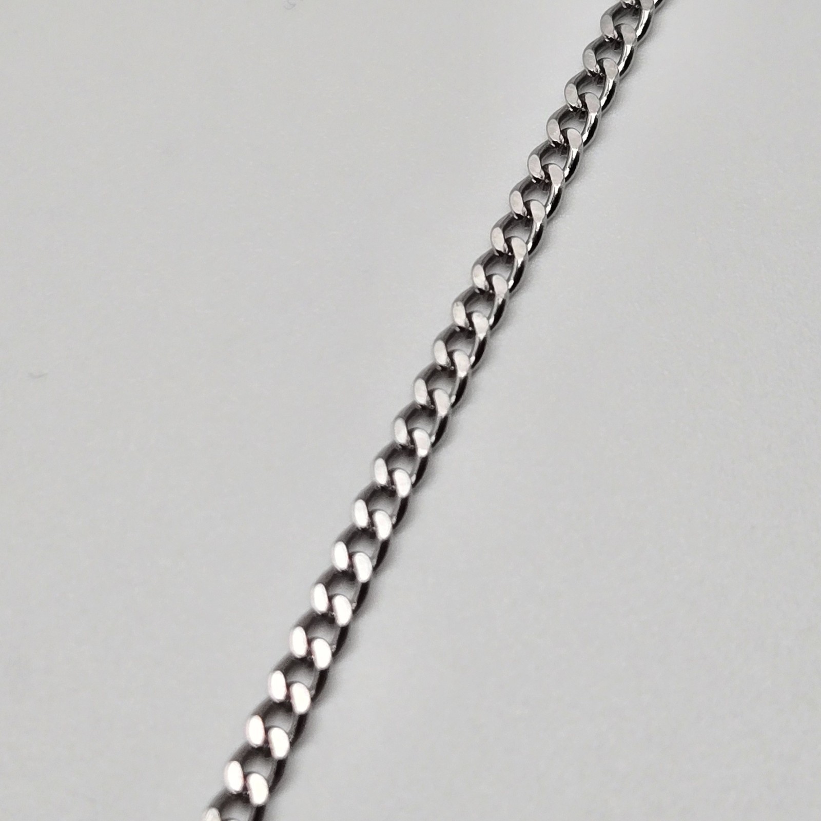 BLACK IRON CROSS PENDANT CHARM / 18″-24″ STAINLESS STEEL CURB CHAIN NECKLACE