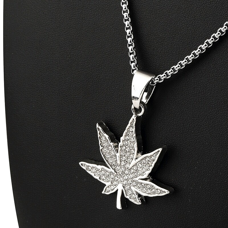 Flower Leaf Pendant Chain Necklace Set Fashion Jewelry
