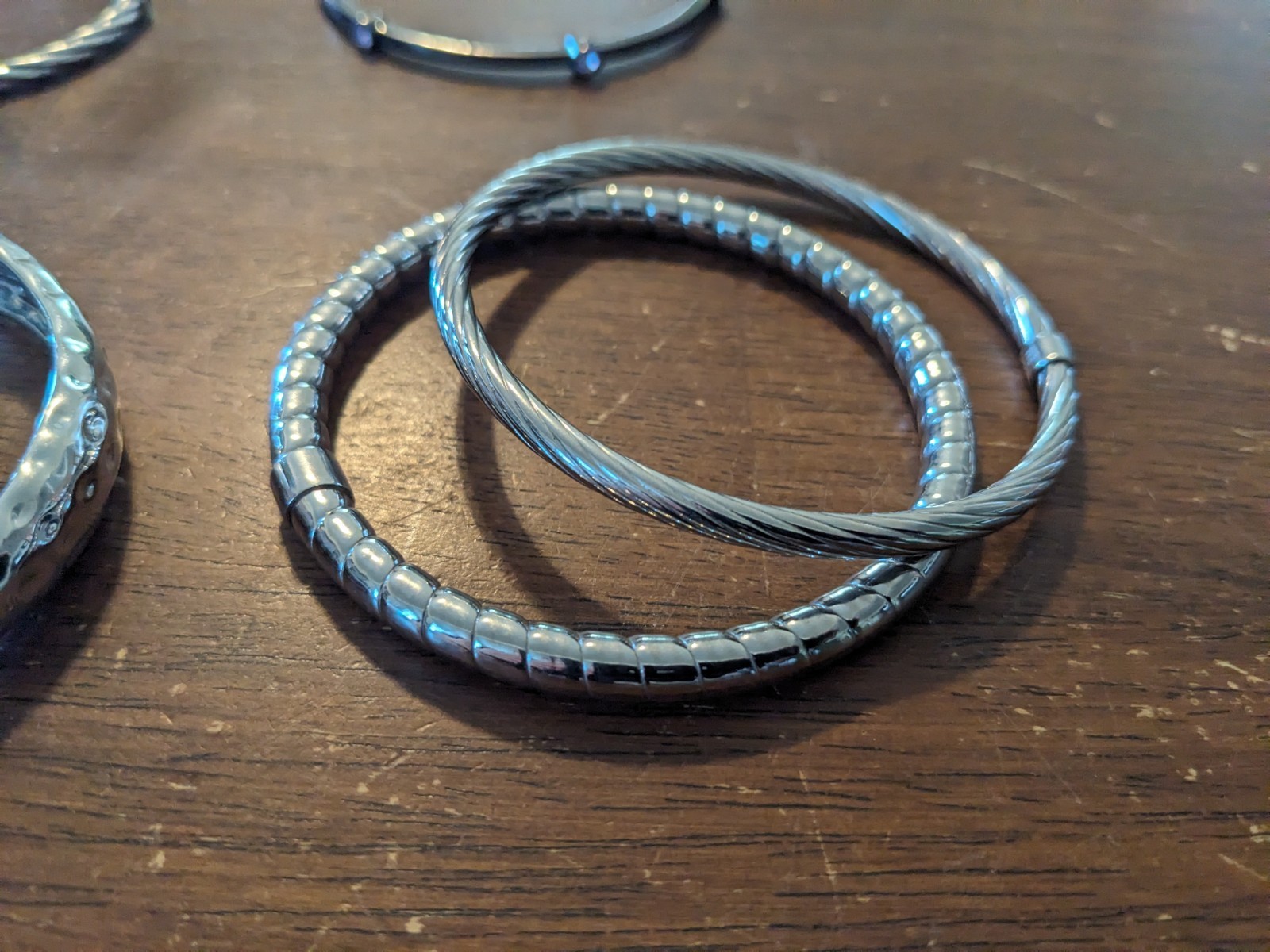 Lot of 24 Women’s Silver Tone, black metal & plastic Bracelets Variety