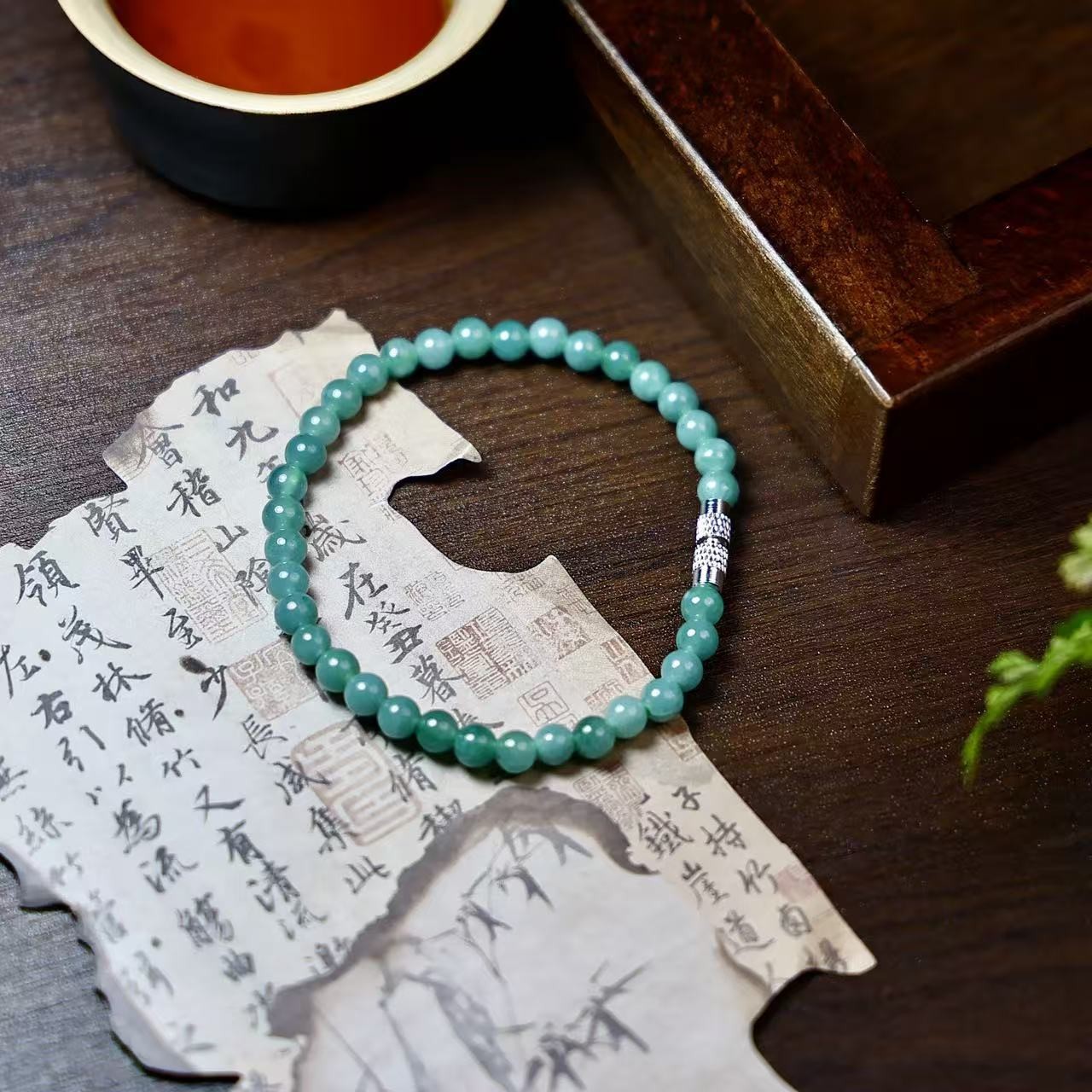 Certified Burma Natural jadeite A-grade ice jade bracelet for women 5mm