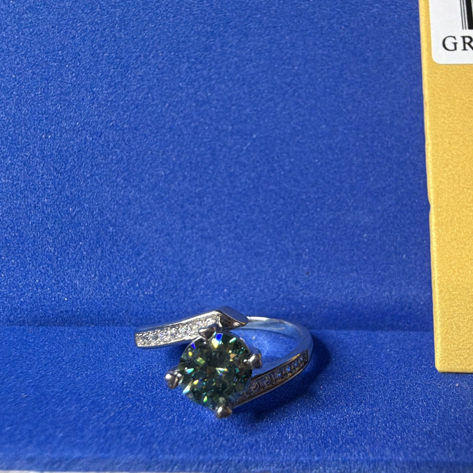 US Size 7 1.0CT GRA Certified Moissanite Solitaire Ring