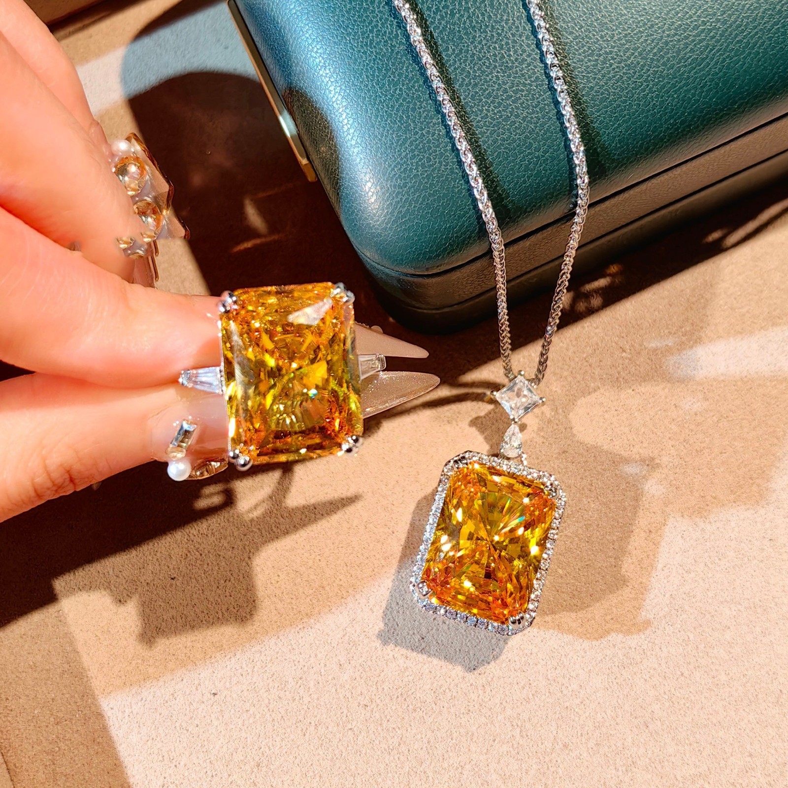 2pc Set Big Sparkle Radiant Cut Yellow Citrine Gems Women Silver Necklace Ring