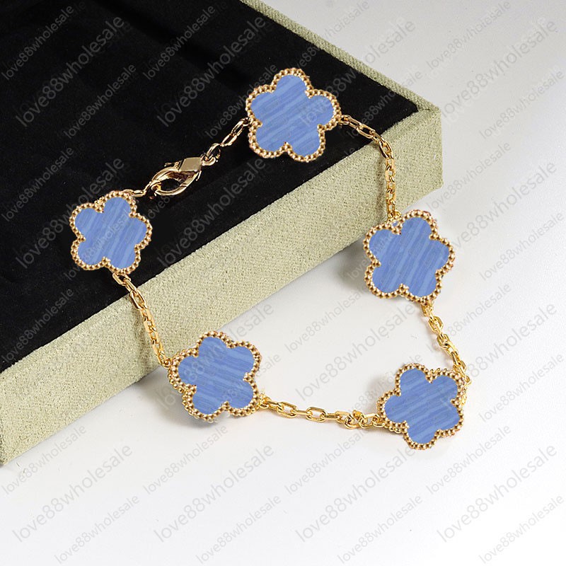 Women Four-Leaf Clover Bracelet Charm Mother-of-Pearl 18K Gold Designer Jewelry