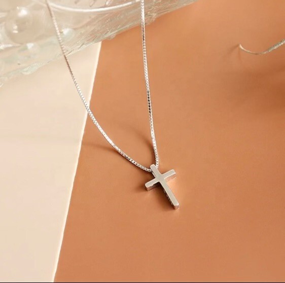 FREE SHIPPING OVER 10$ Cross Pendant Necklace Sterling Silver Plated
