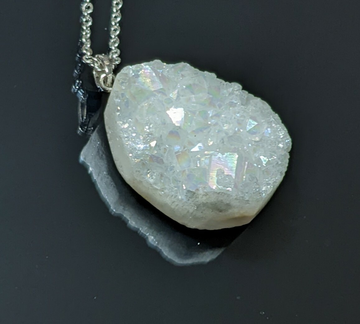 Druzy Geode Agate Pendant Necklace for Woman Long Necklace Healing 30″ Gift Whit