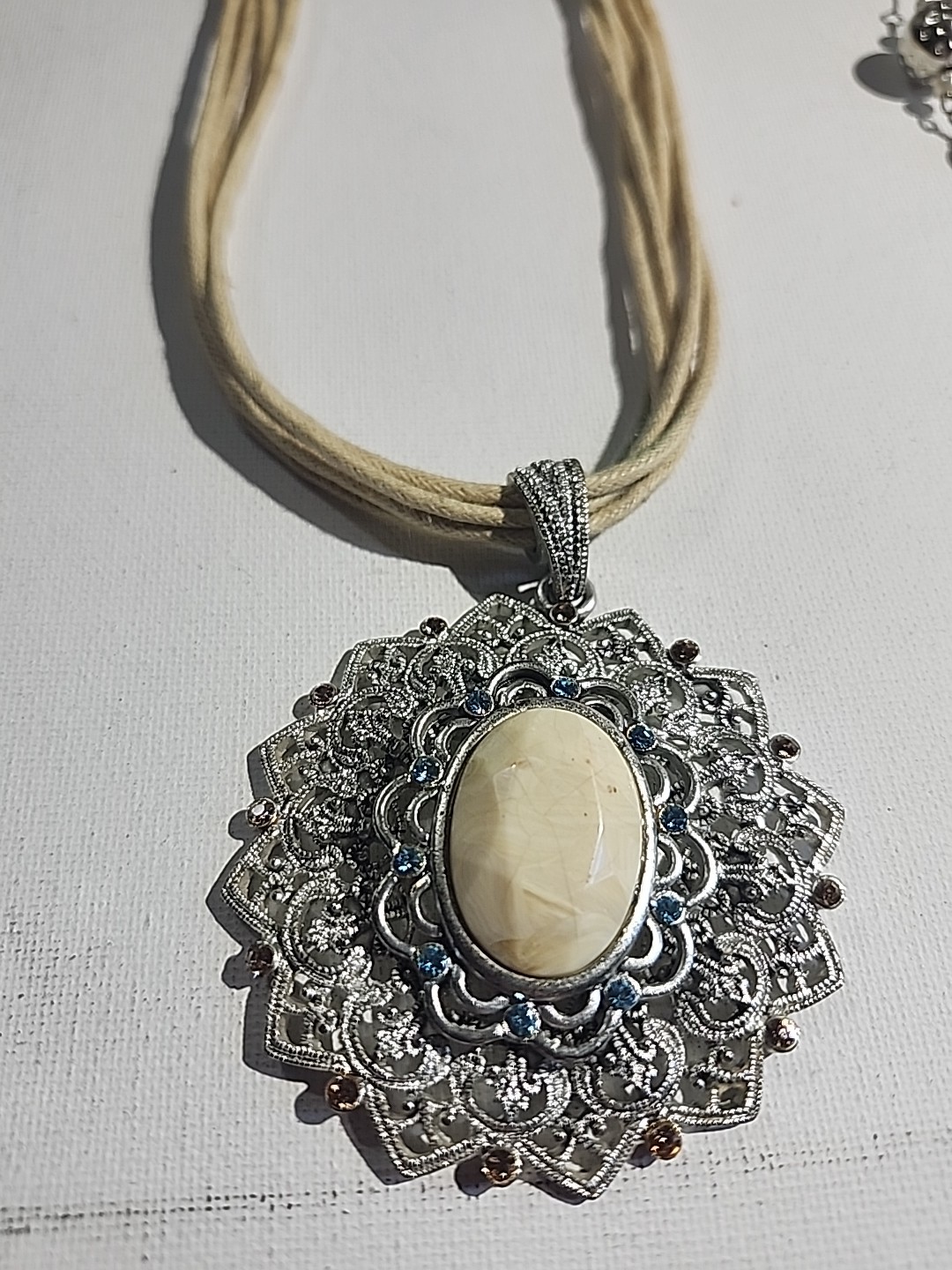 Cream and Silver Tone NecklaceJewelry Set LOT of 2