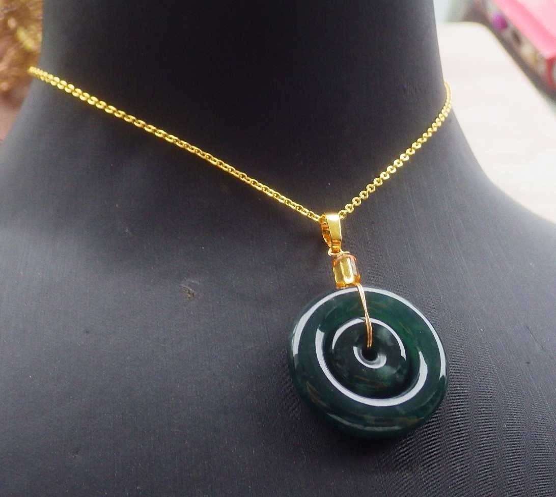 1Pcs Icy Green Small 100% Natural A Jade jadeite Pendant Circle Necklace 715520