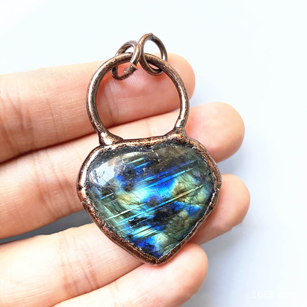 Natural Labradorite Crystal Heart Pendant Quartz Point Healing Gem Necklace 1PC