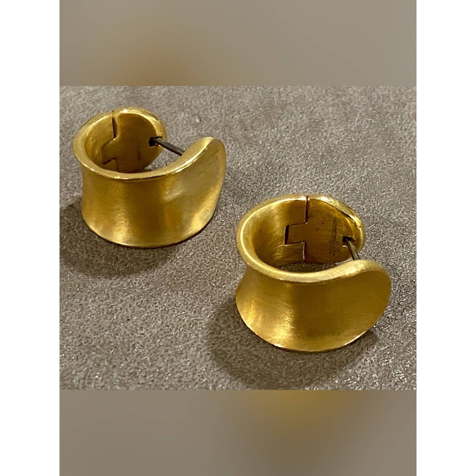 Dean Davidson Sol Huggie Hoop Earrings 22k Brushed Gold Finish 3/4”