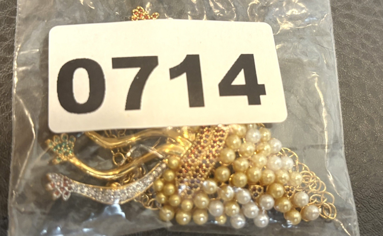 JCB Boisset 22k Gold Plate Swarovski Crystal Pearl Grapes BROOCH Necklace GIFT