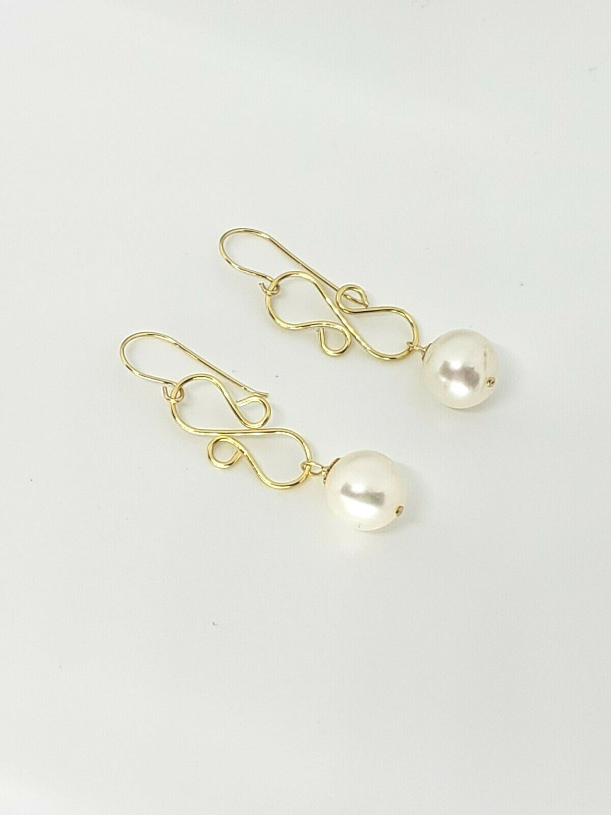 14k Yellow Gold White Freshwater Pearl Wire Knot Drop Dangle Earrings