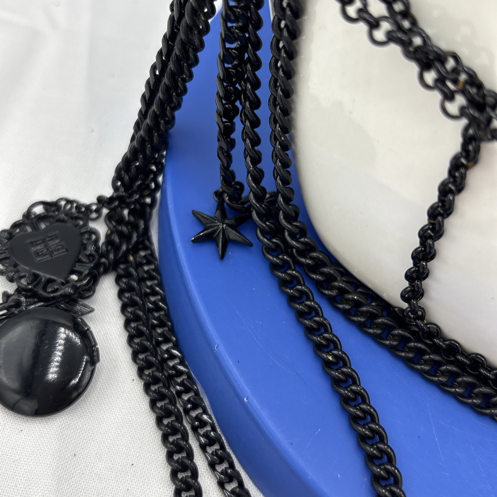 Givenchy Black Layered Chain Charm Necklace 26” Key Horseshoe Arrow Star Y2K