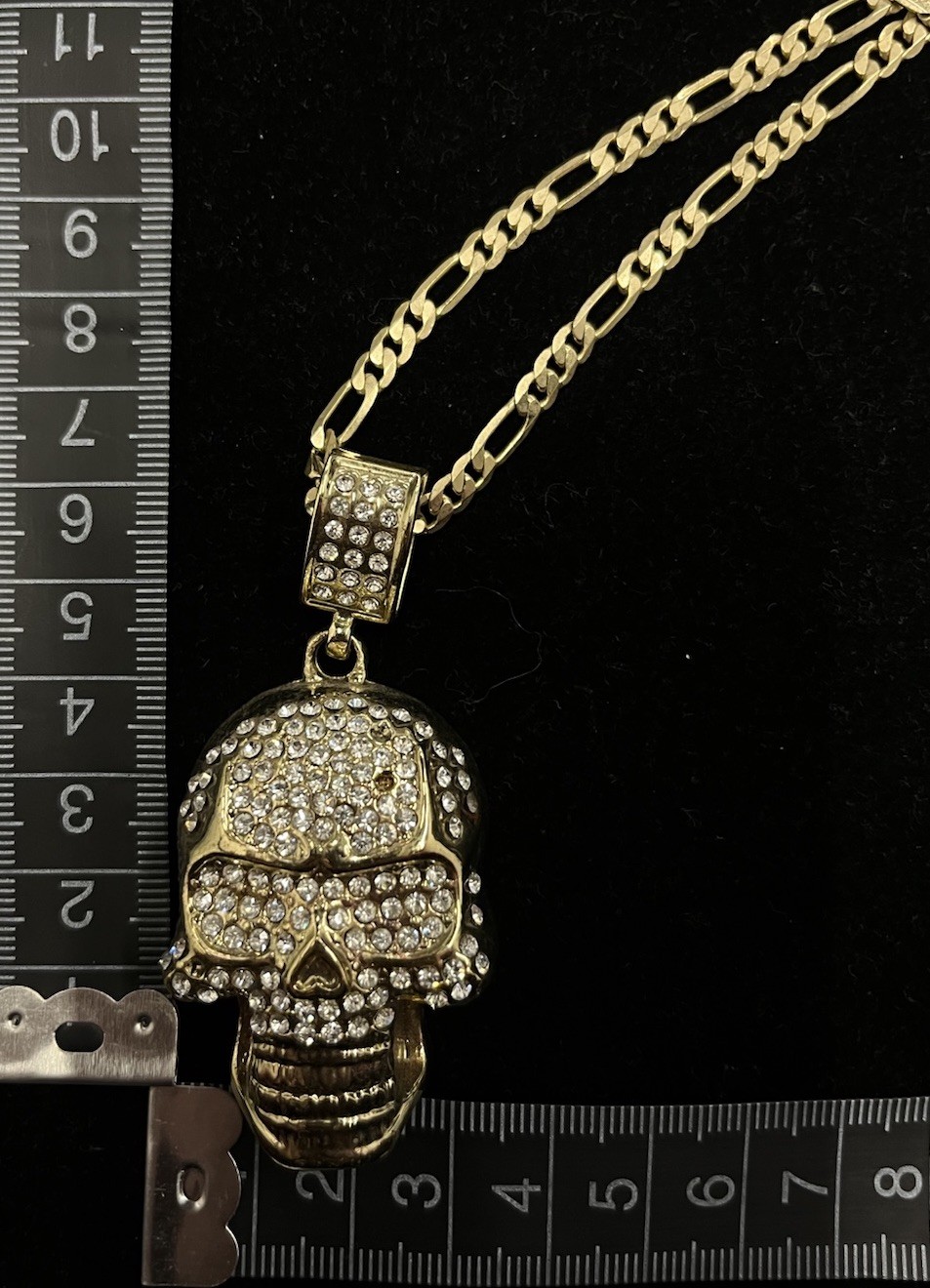 Rare Y2K Gold Skull Pendant With Figaro Chain Necklace