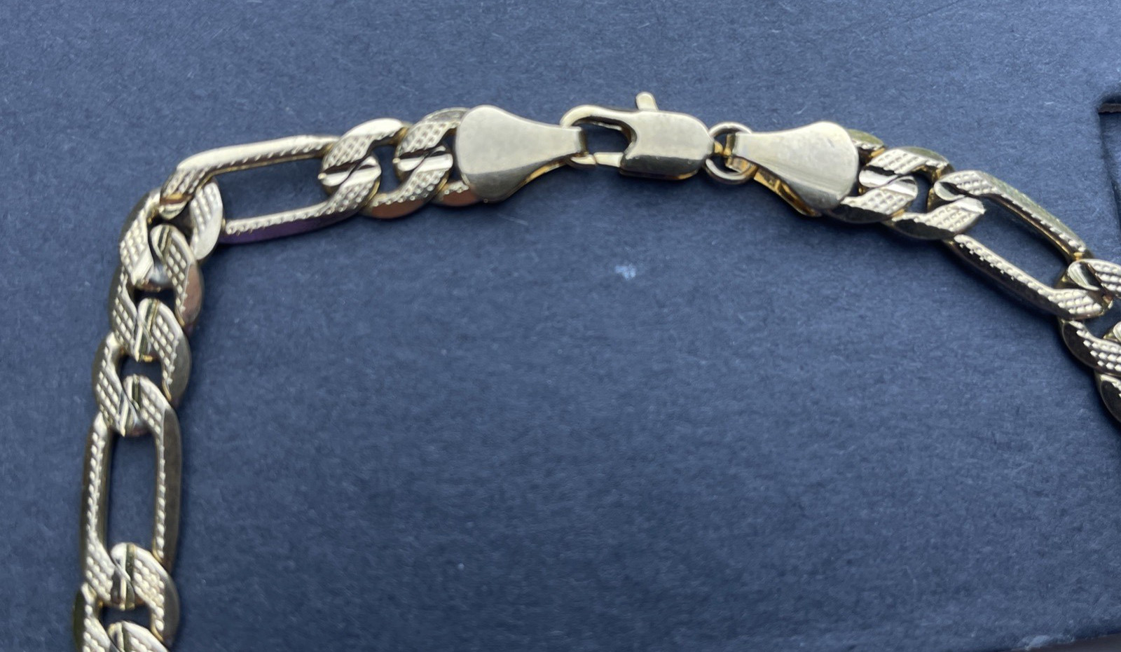 Men’s Figaro 18k Gold Plated Hip Hop Chain Necklace 23-7/8 inch Weight 40 Grams