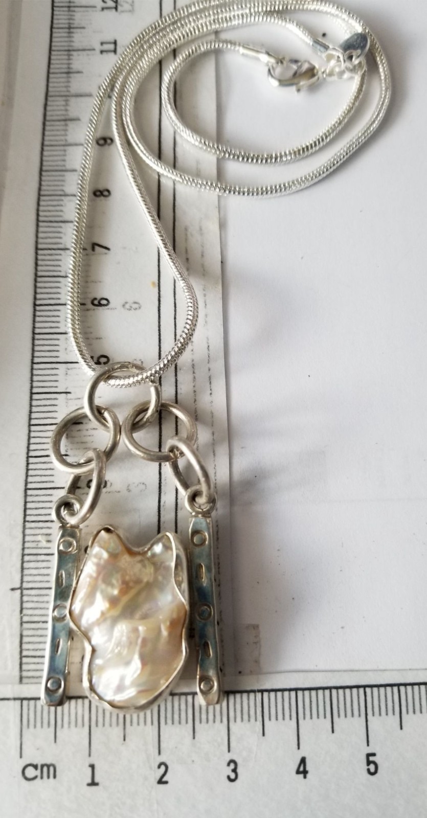 Necklace Baroque Pearls 2.5 cm x 1.5 cm 18″ Chain 13.1 gr Pendant 5 cm x 3 cm
