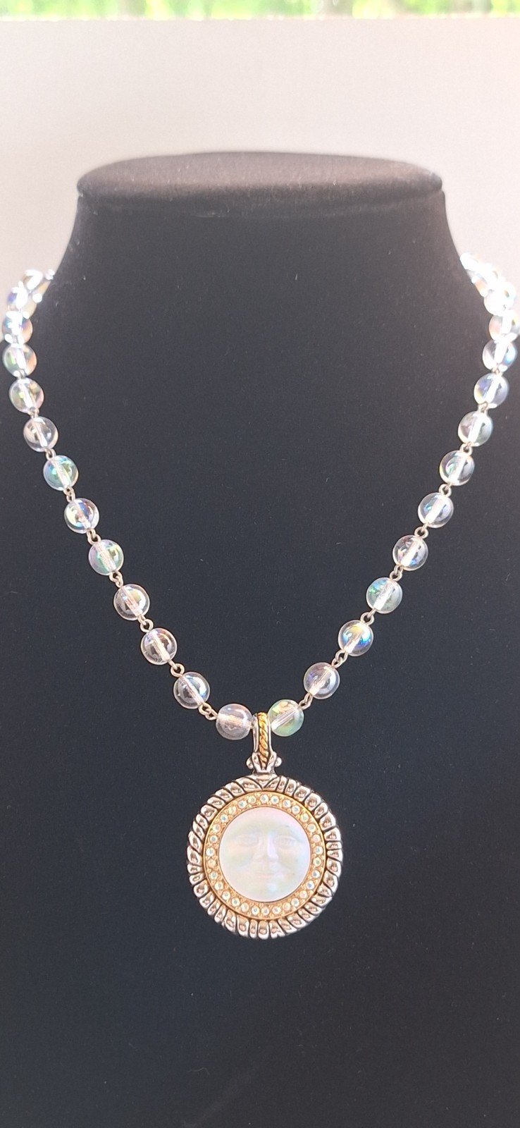 KIRKS FOLLY SEAVIEW OPALESCENT MOON FACE ENHANCER PENDANT ARORA BEAD SILVER GOLD