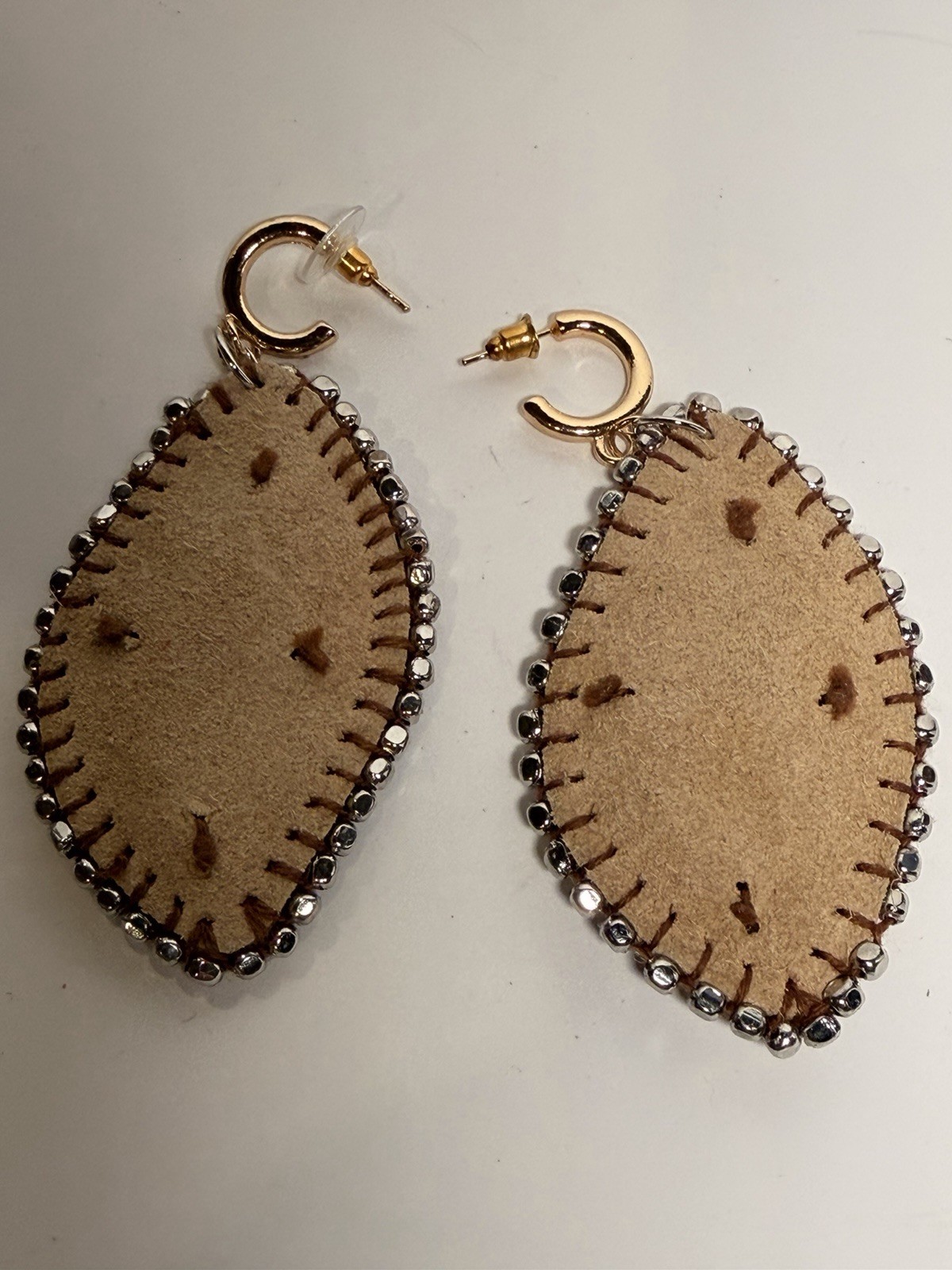 Free People Hettie Dangle Earrings Gold Tone Bohemian Boho Hippie Leather /Stone