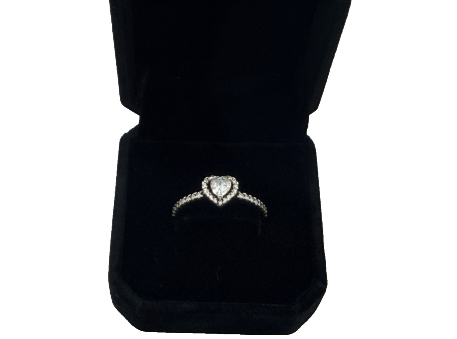 Heart Shaped Clear Stone Fashion Ring in Velvet Box – Size 8 (non-branded)