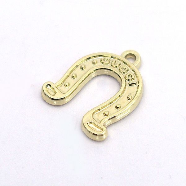 Gucci Horseshoe Gold Tone Pendant Top Charm Used L 1.5 x W 1.4cm 0.55×0.59in