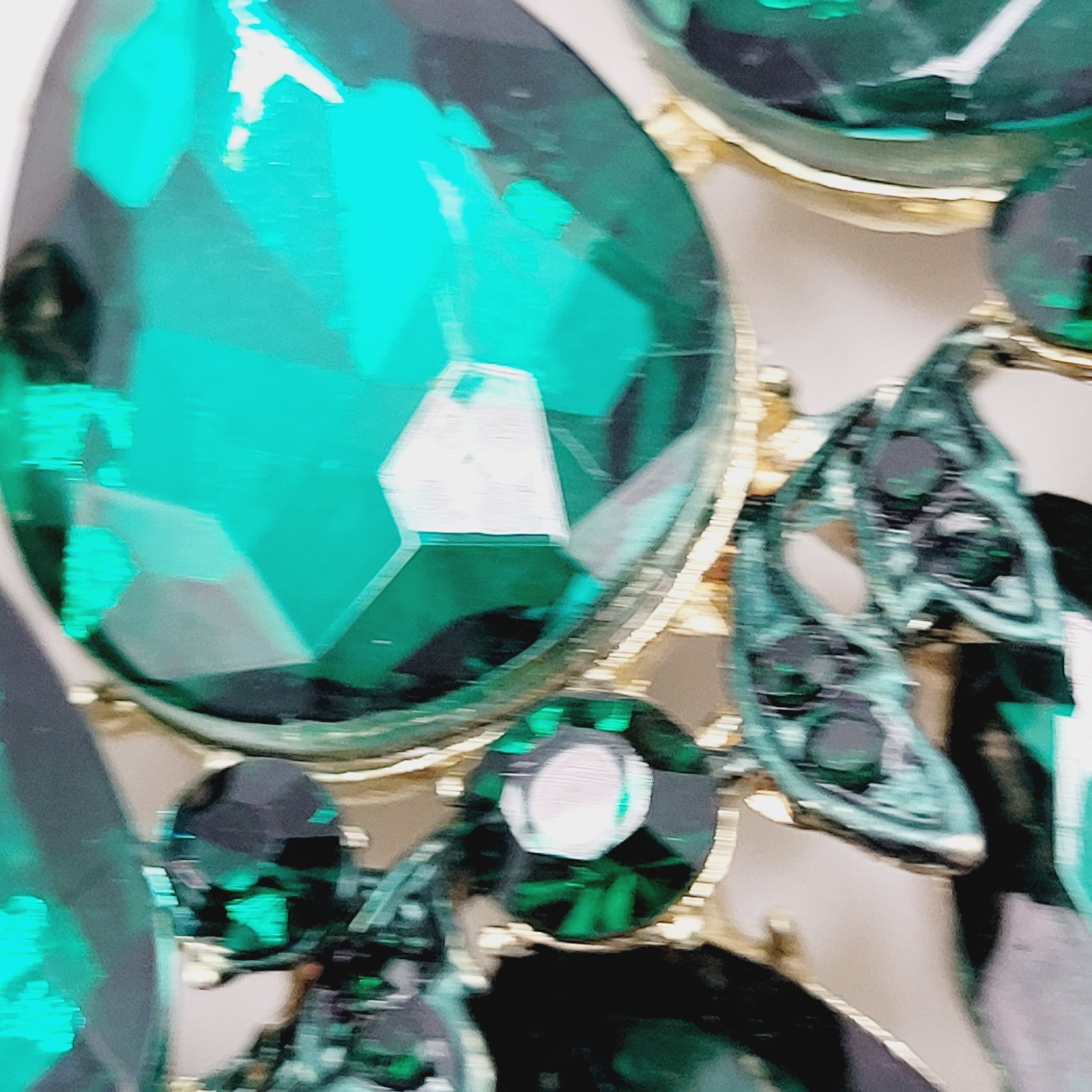 Christina Collection Green Faceted Glass Rhinestone Gold Tone Formal Necklace