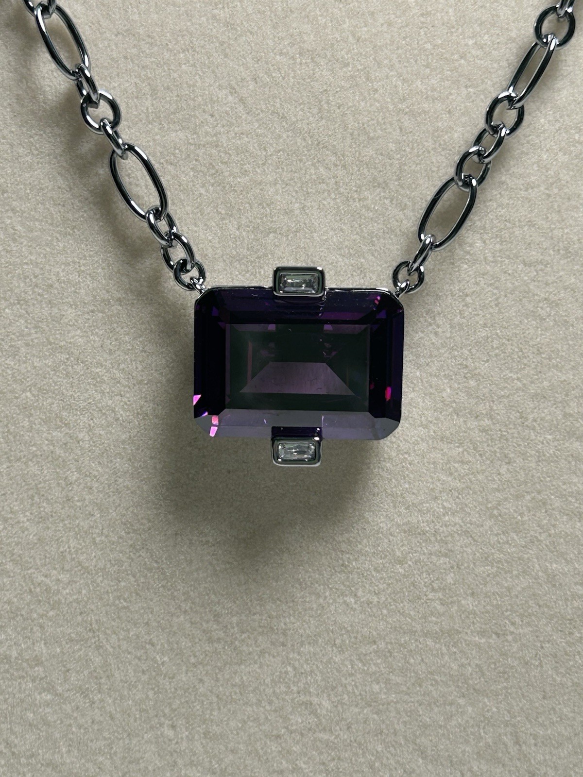 Hematite Plated Oval Link Chain Necklace LC Amethyst Pendant Adjustable