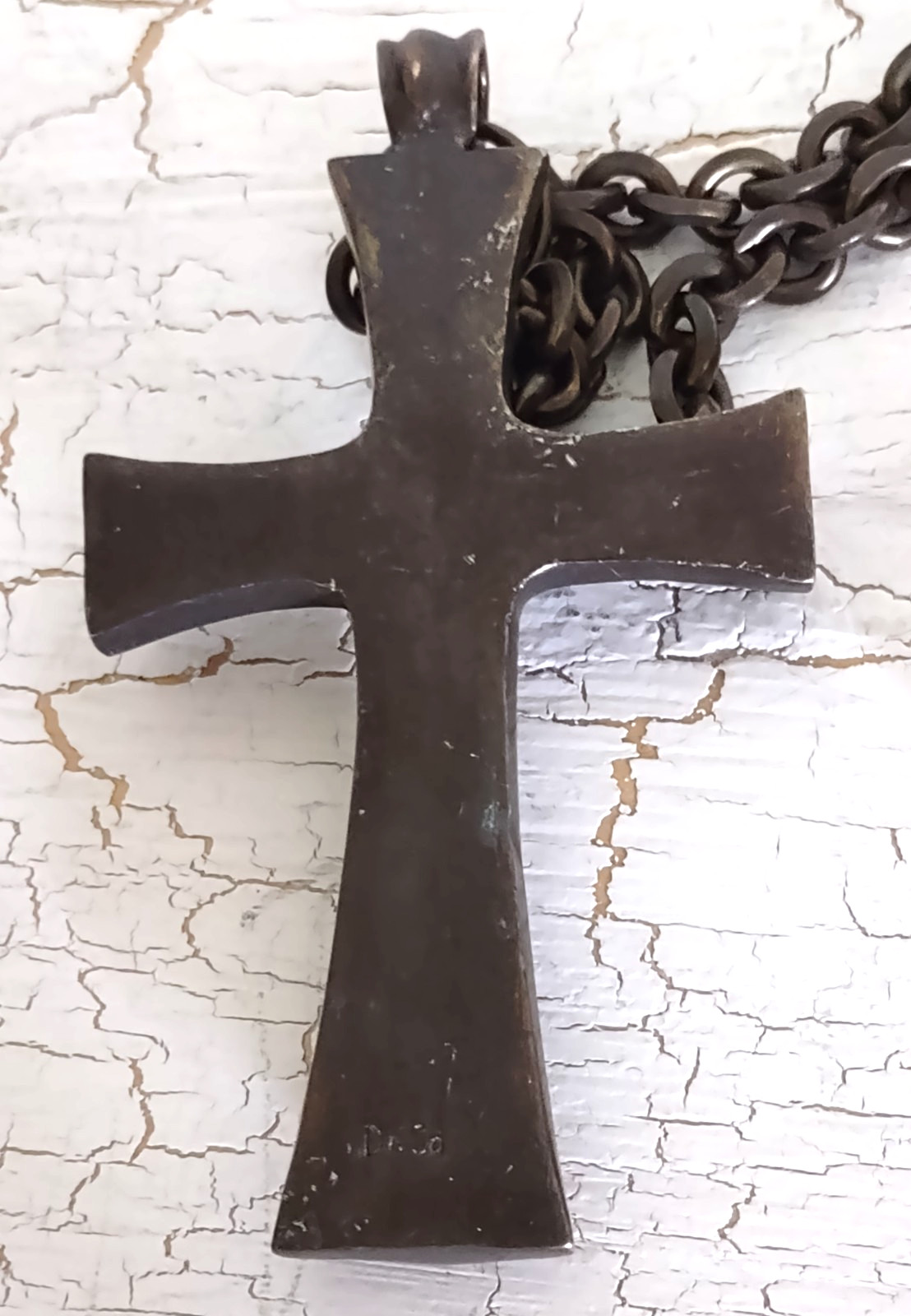 RARE Donna Karan & Co Vintage Signed Bronze Color LG Cross Long Open Link Chain