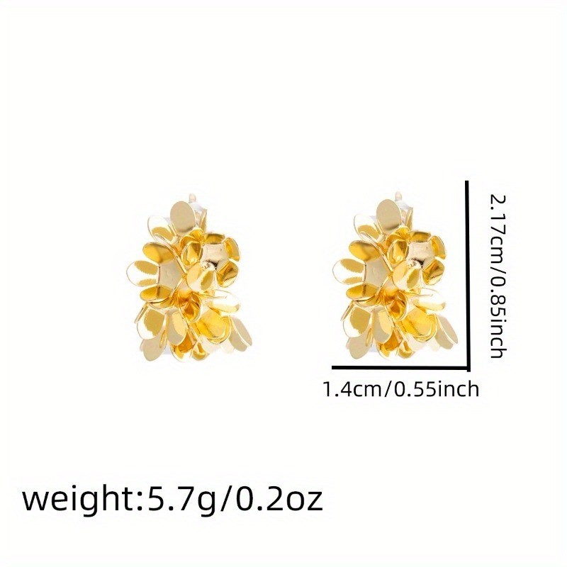 Women’s Golden C-shaped Flower Petal Ear Studs New Fashion Alloy Earrings