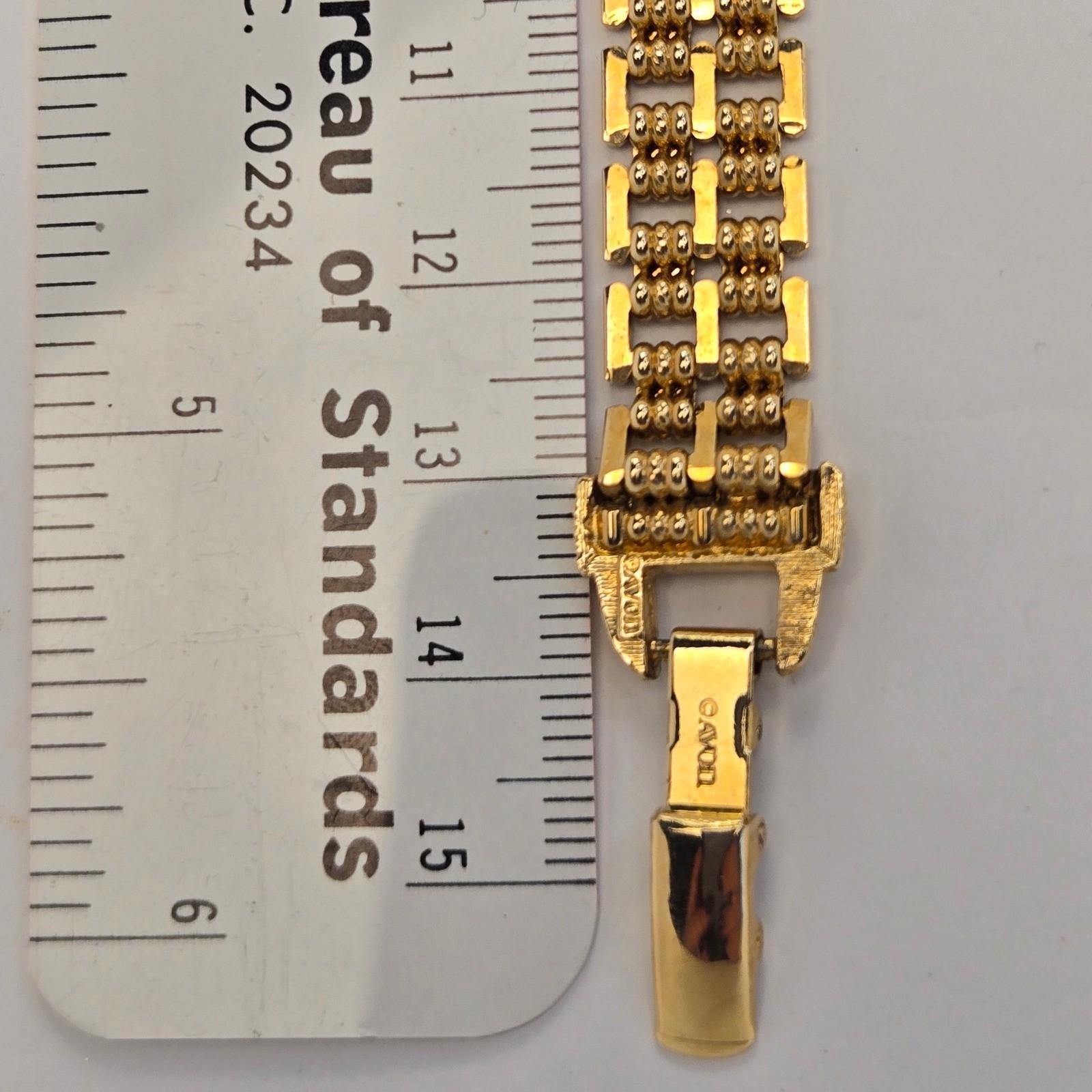 Avon brick Link Bracelet 7.25in Gold Tone Excellent Triple Row Beaded Vintage