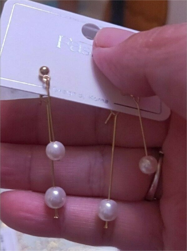 Genuine AAA natural south sea white pearl dangle earrings 14k yelllow gold P