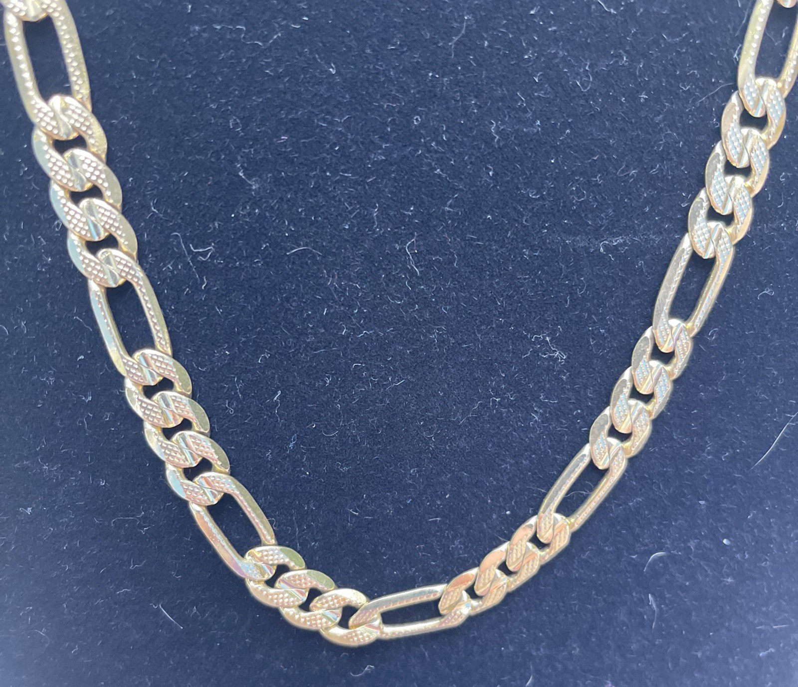 Men’s Figaro 18k Gold Plated Hip Hop Chain Necklace 23-7/8 inch Weight 40 Grams