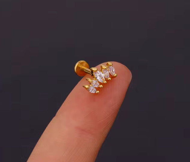 Stars Internal Threaded Flat Back Cartilage Helix Lobe Tragus Conch Earring UK