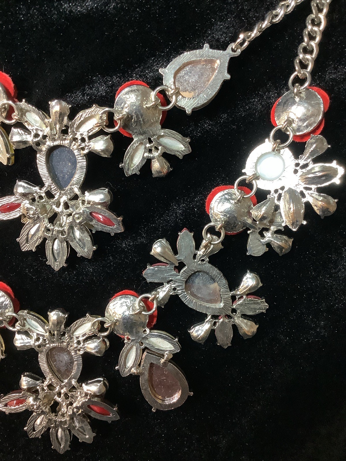 Red Velvet Roses and Gems Fashion Necklace Prom Wedding Formal casual party