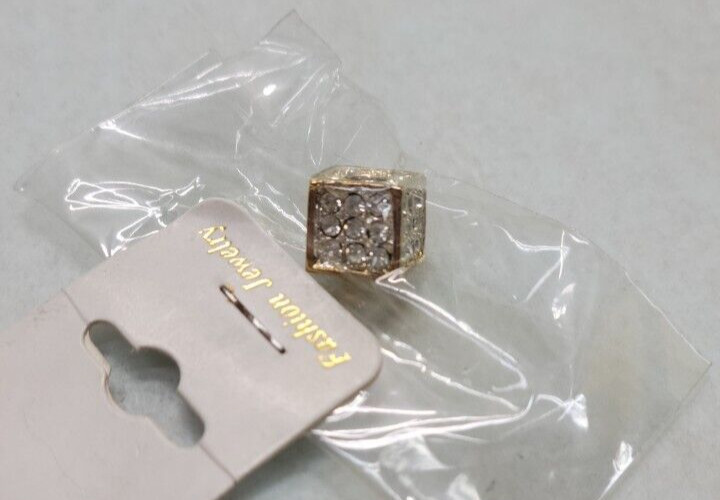 Rhinestone Cube Pendant For Necklace Charm Gold Tone Fashion Jewelry No Mark NEW
