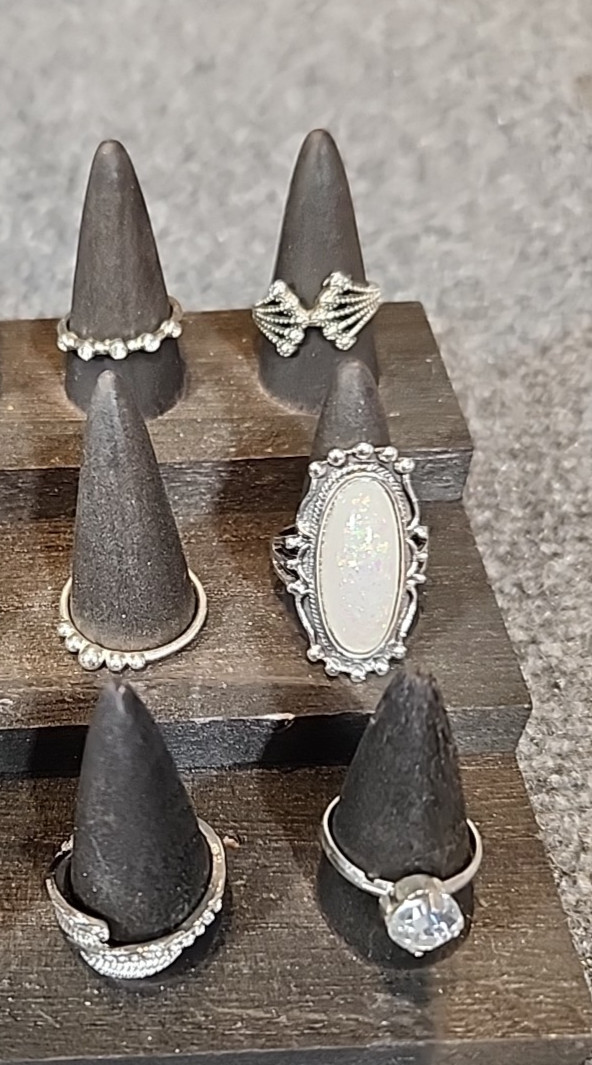 Jewelry 21 French Rings Rhinestones Sized Silver Tones Lot #175 See Description