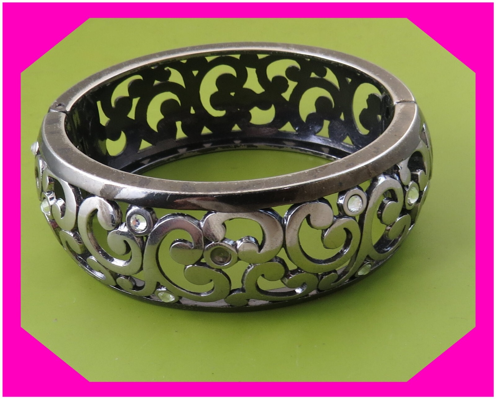 BRIGHTON CONTEMPO GUNMETAL Dark Silver OVAL BANGLE Bracelet Preloved