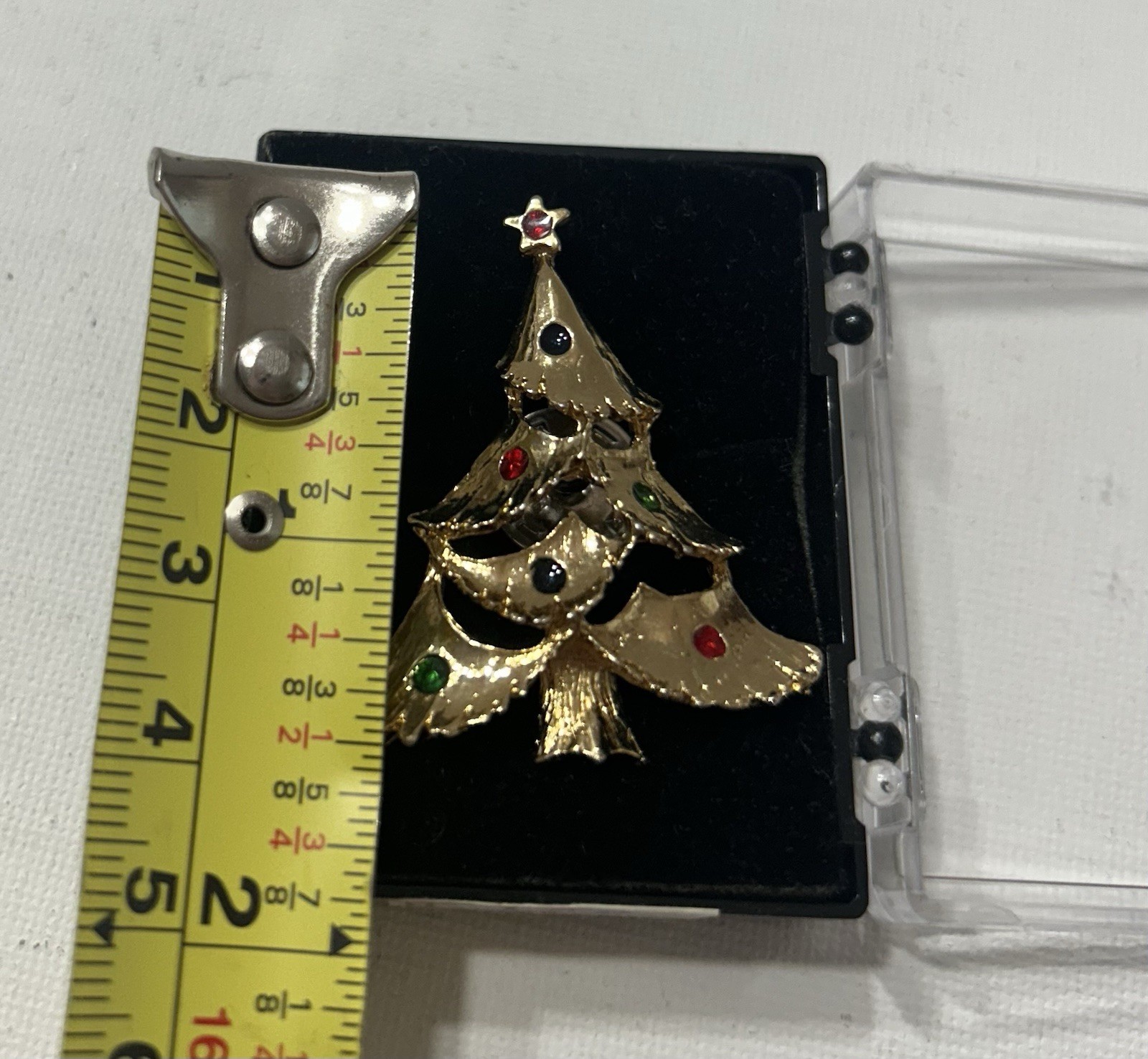 Gold Tone Metal Christmas Tree Brooch Pin Back Red Green Blue Accents
