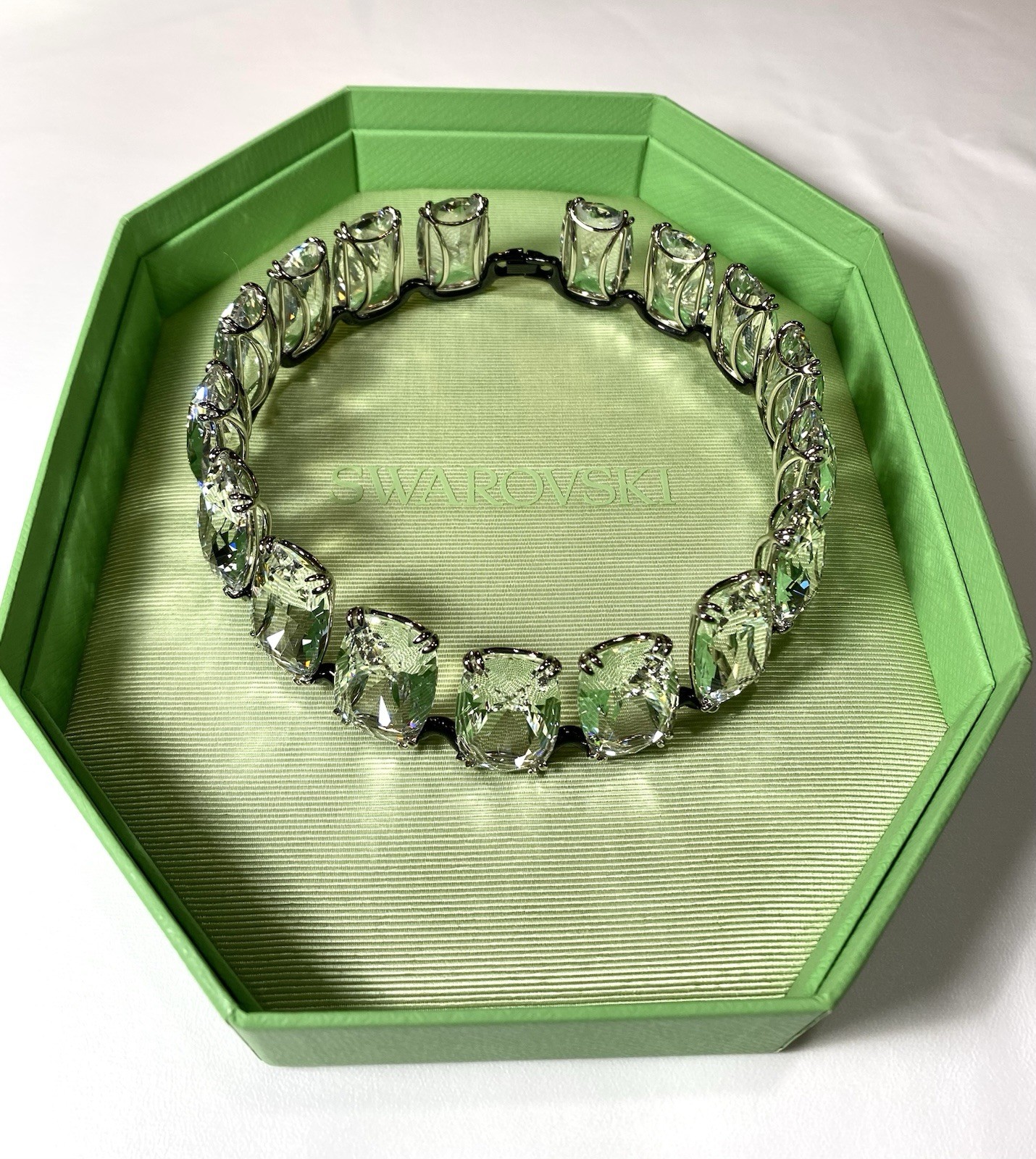 Swarovski Amazing necklace! Brand New!