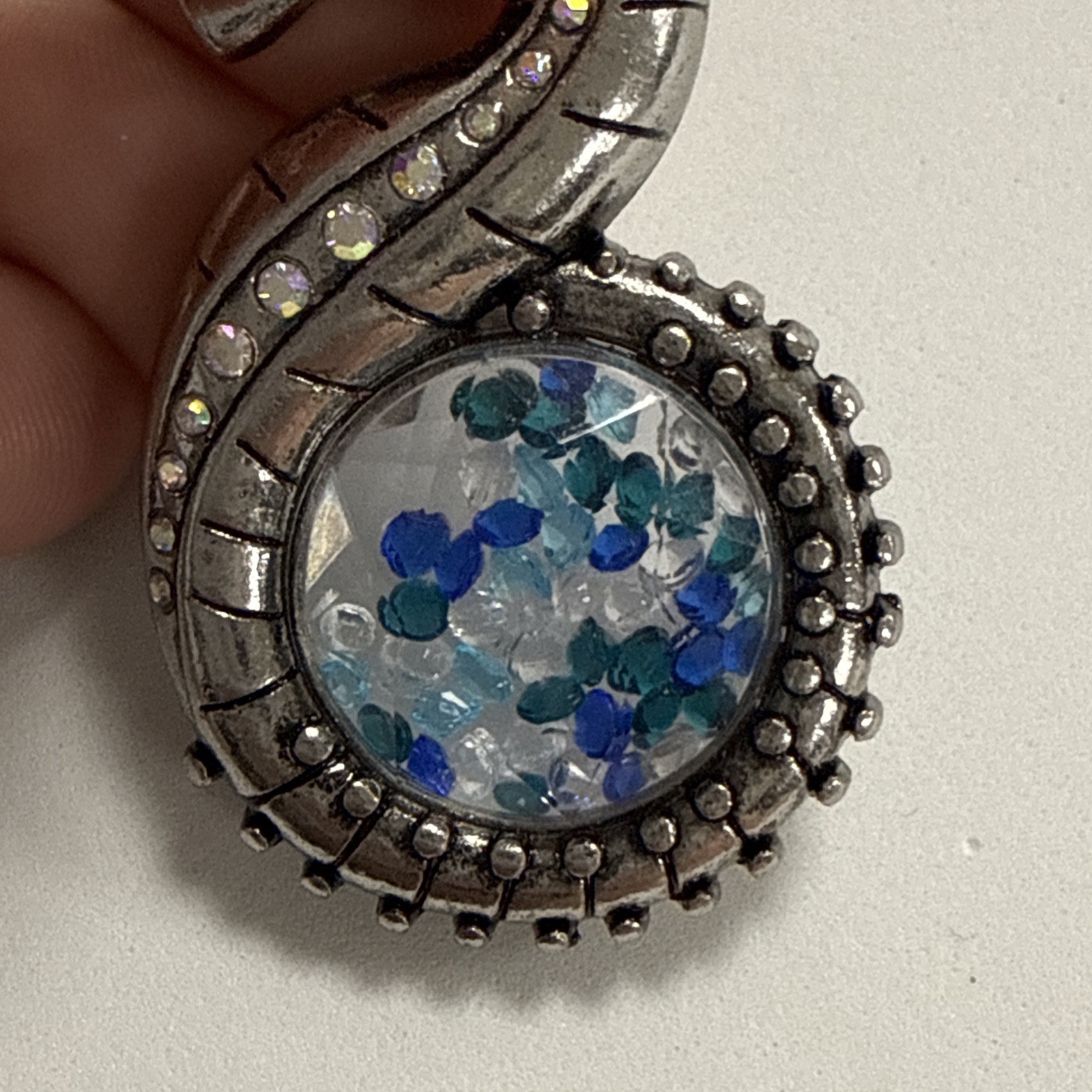 Seahorse With Crystals Pendant Blue Green Multicolor Ocean Beach Theme