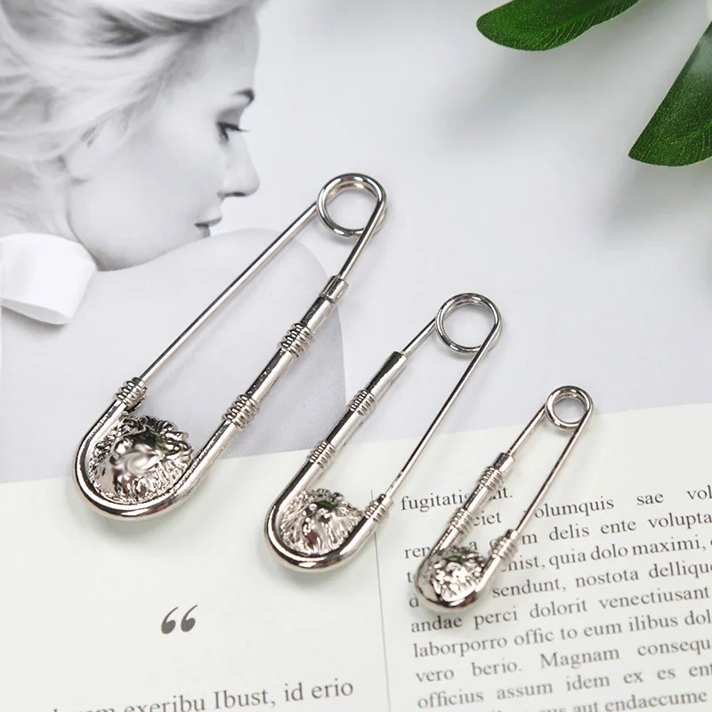 Vintage Large Safety Pin Brooch Double Lion Head Waist Closing Decor Suit Jewelr