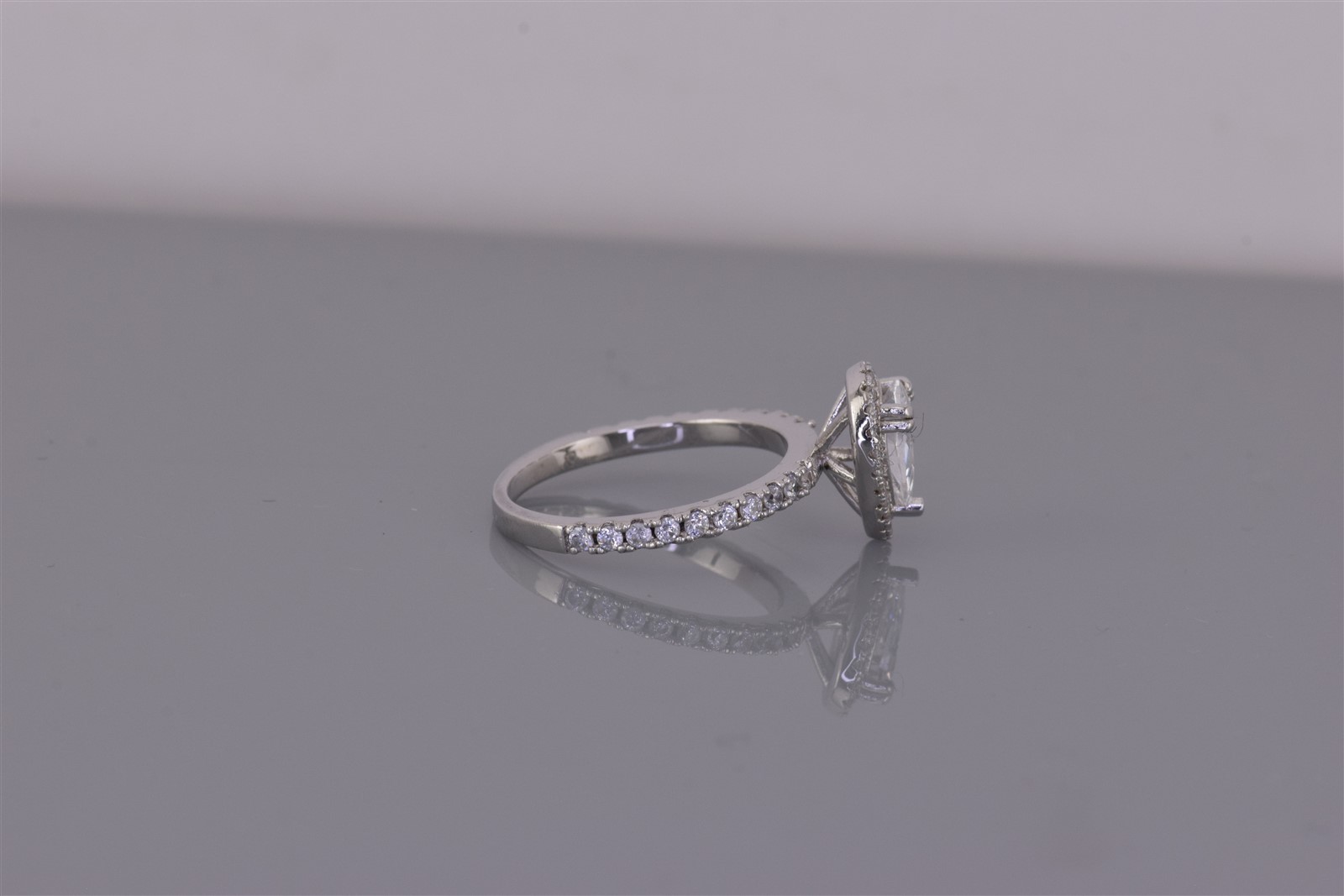 Sterling Silver Pear Cut Cubic Zirconia Halo Accented Band Ring 925 Sz: 6