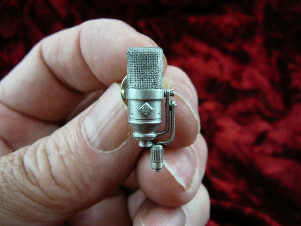 (M-6-A) Pewter Neuman NEUMANN TLM 170 Microphone Mic TACK PIN brooch jewelry