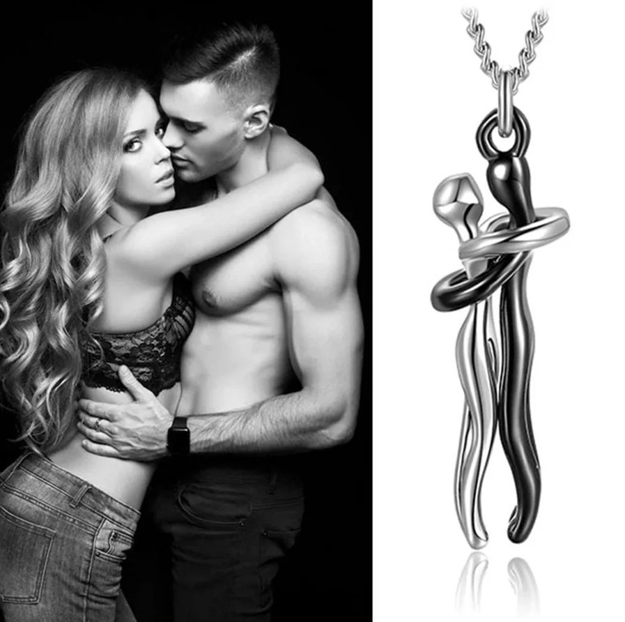 1pc Chic Black Hug Pendant Necklace Elegant Love Symbol for Couples – NEW