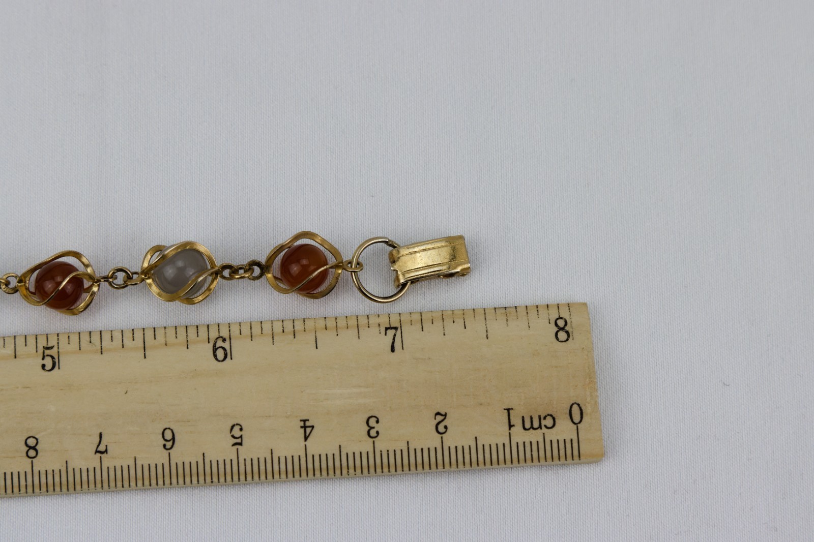 Caged Stone in Gold Tone Bracelet, Hinged Clasp, 9gr